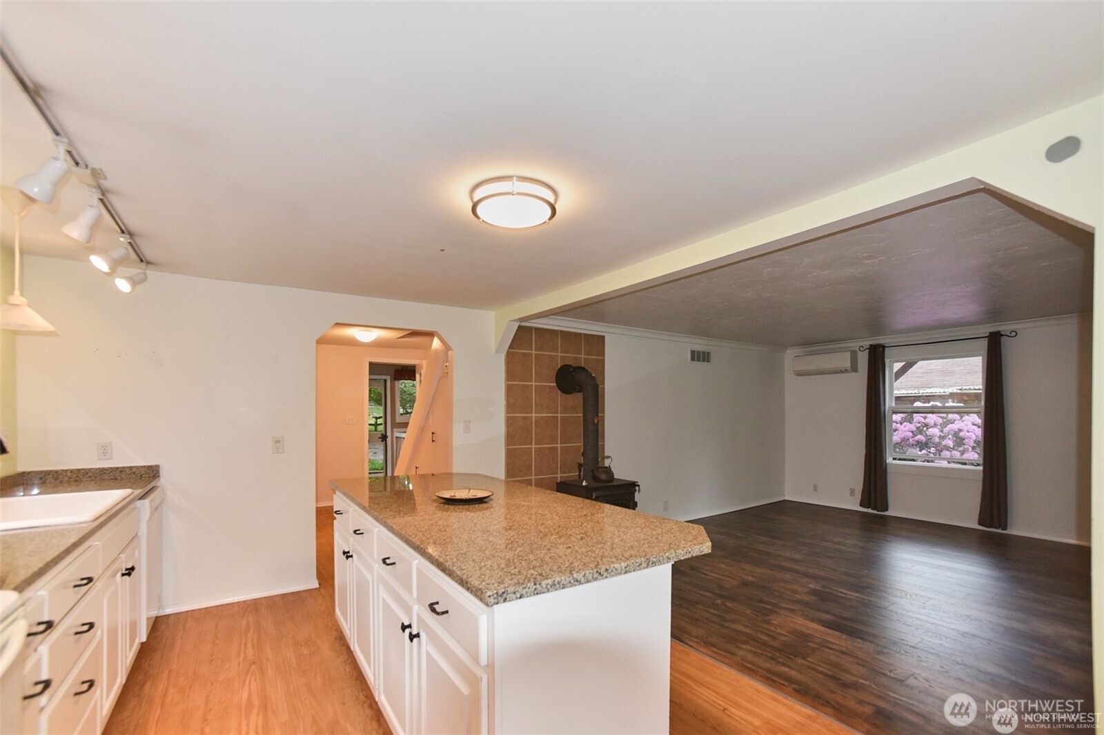 21005 55th Avenue Property Photo 6