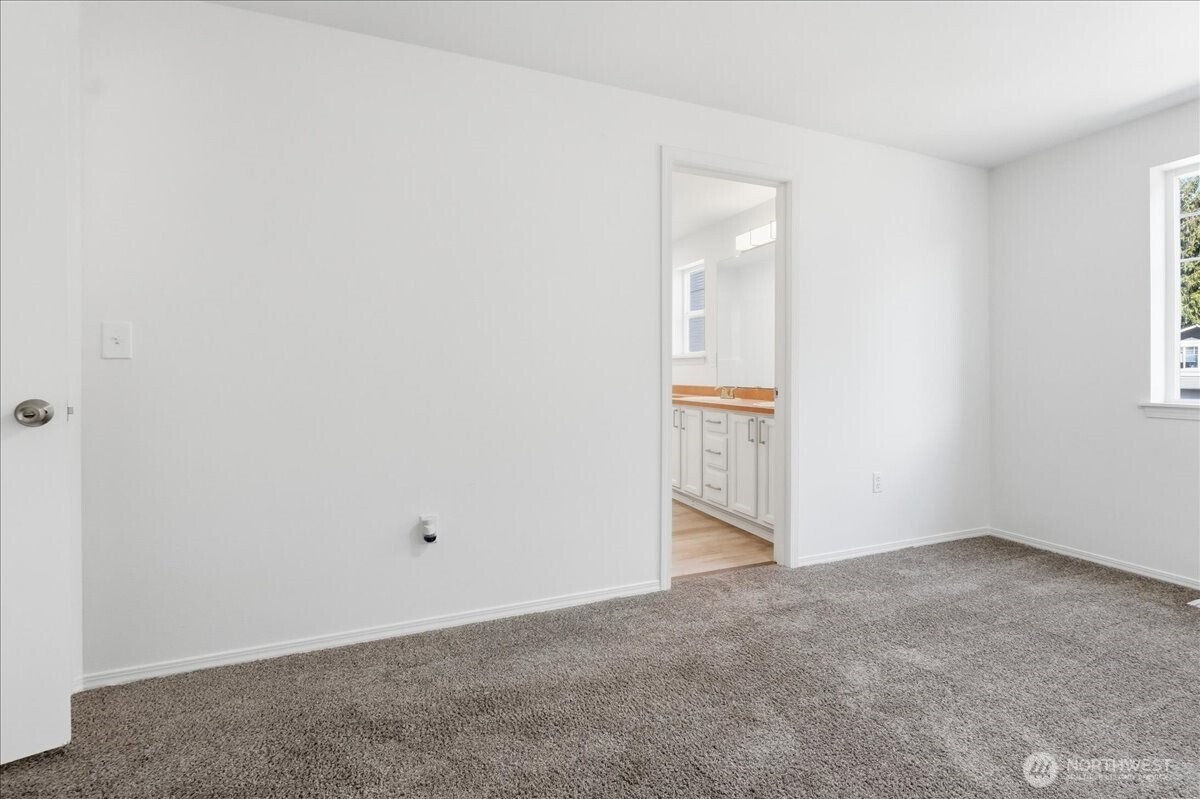 5914 204th Street Ct Property Photo 26