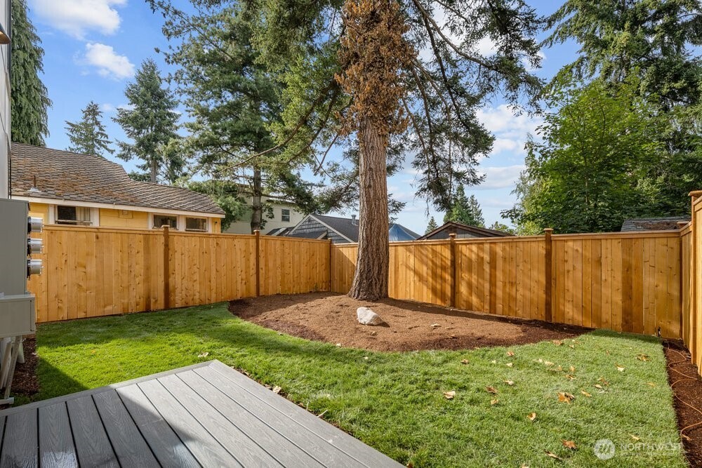 1212 Ne 100th Street Property Photo 33