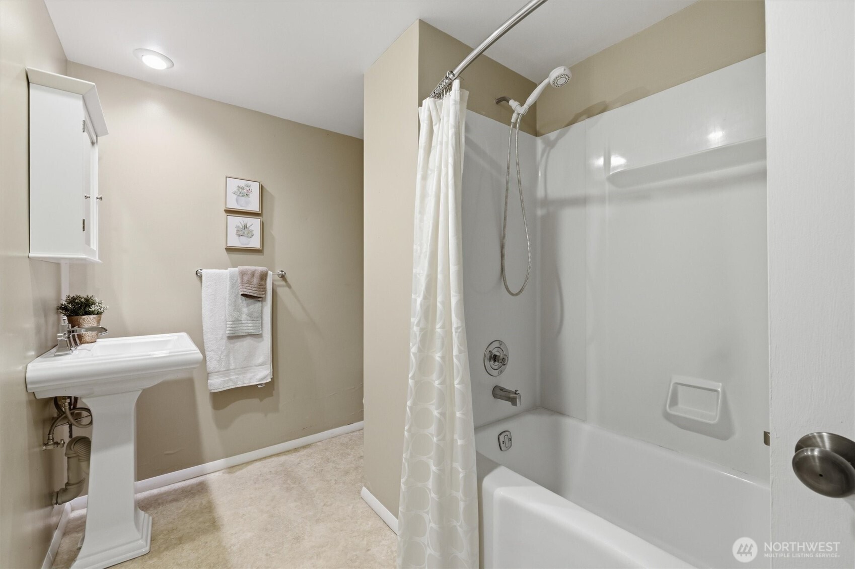 18540 63rd Avenue Property Photo 34