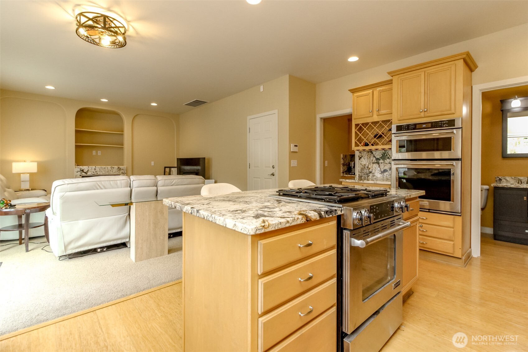 3904 53rd Street Property Photo 15