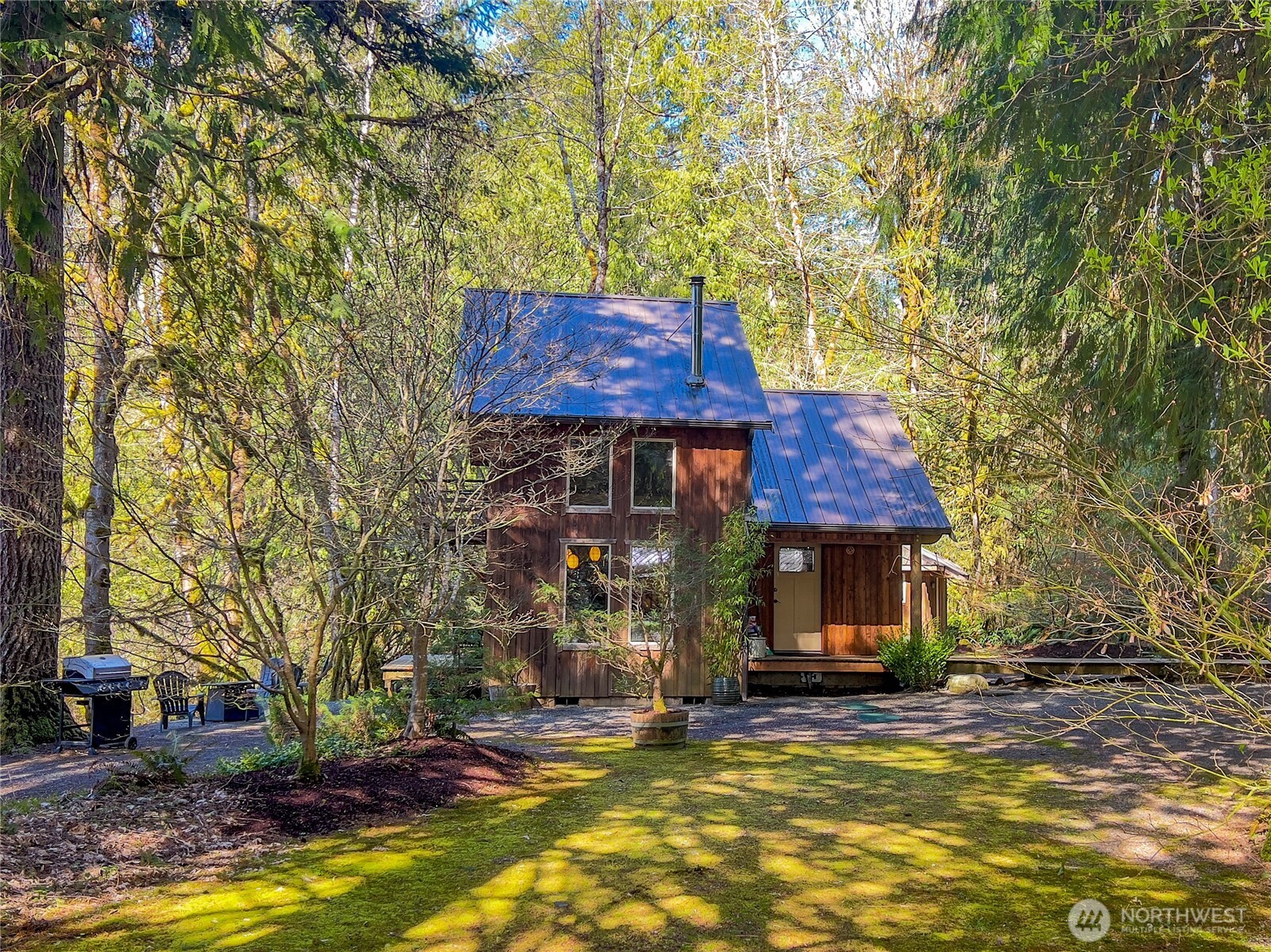 423 Lords Lake Loop Property Photo 13