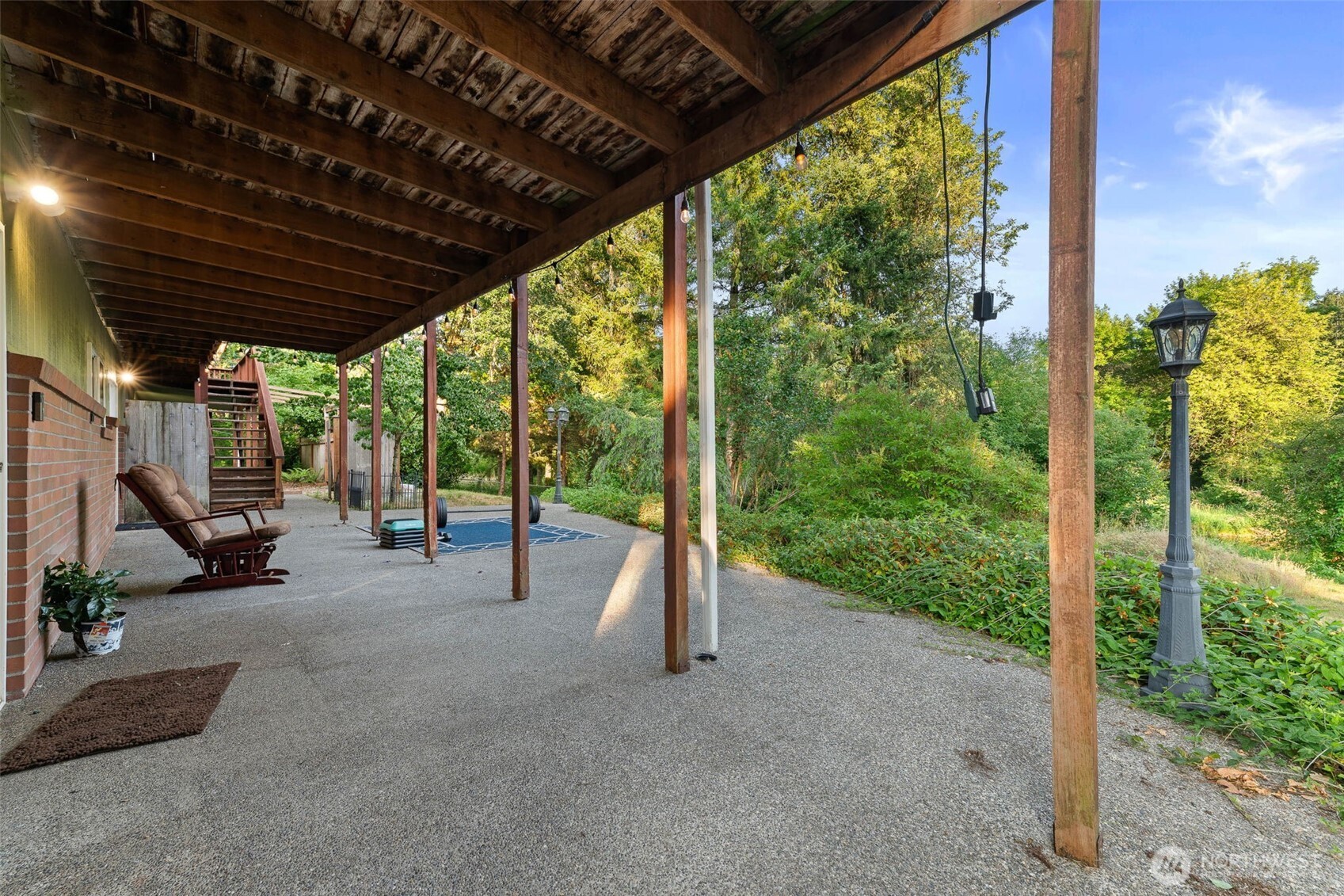 17925 Old Highway 99 Property Photo 31