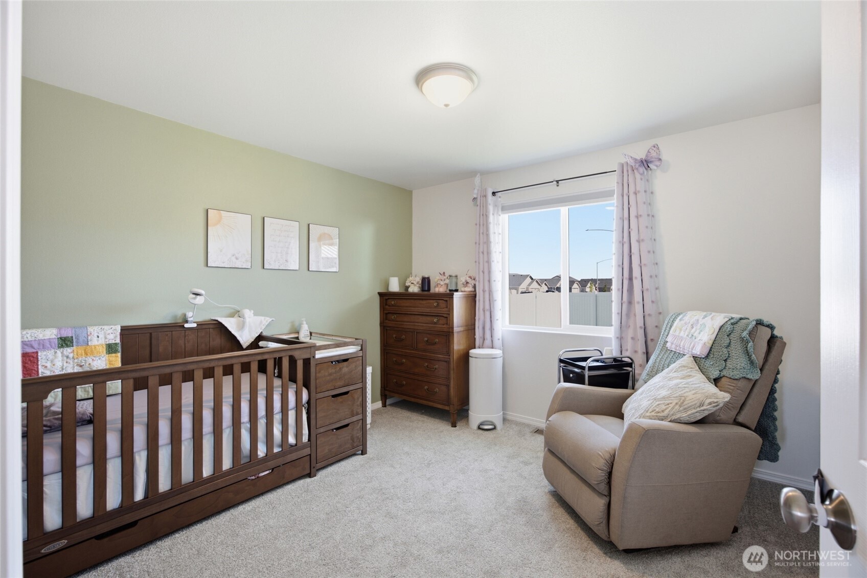 1305 W Polo Ridge Drive Property Photo 11
