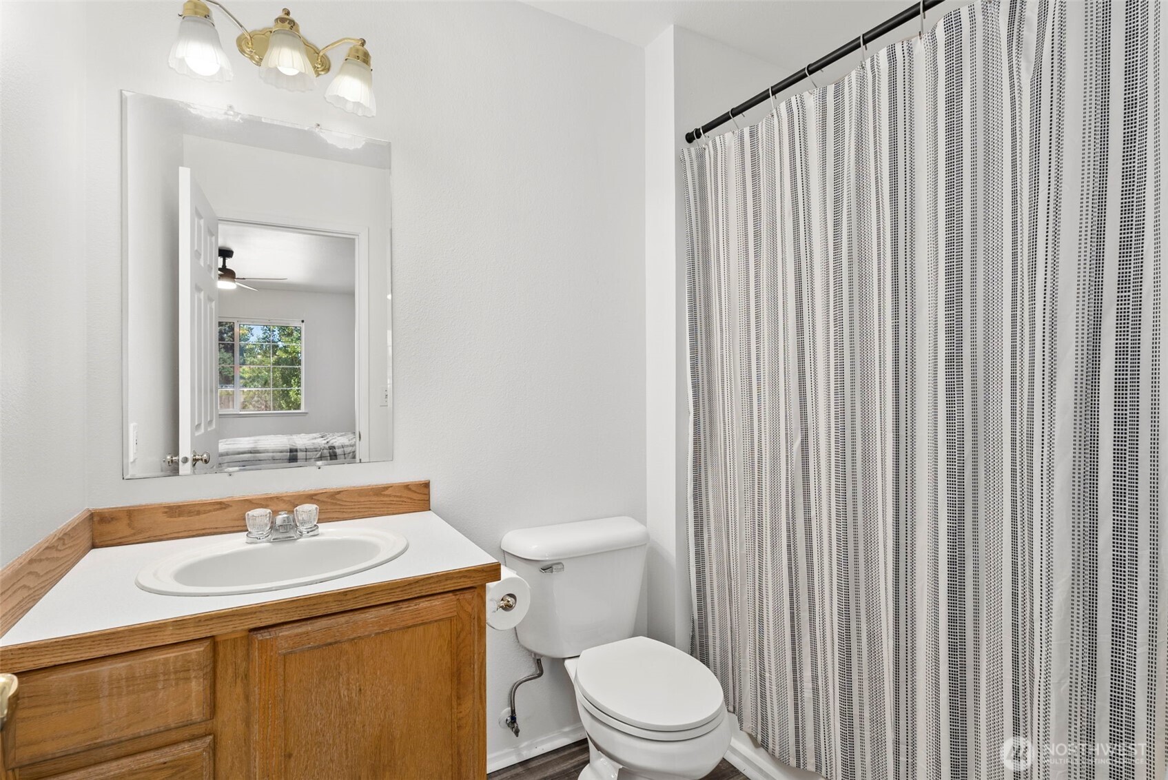 18303 Ivan Street Property Photo 14