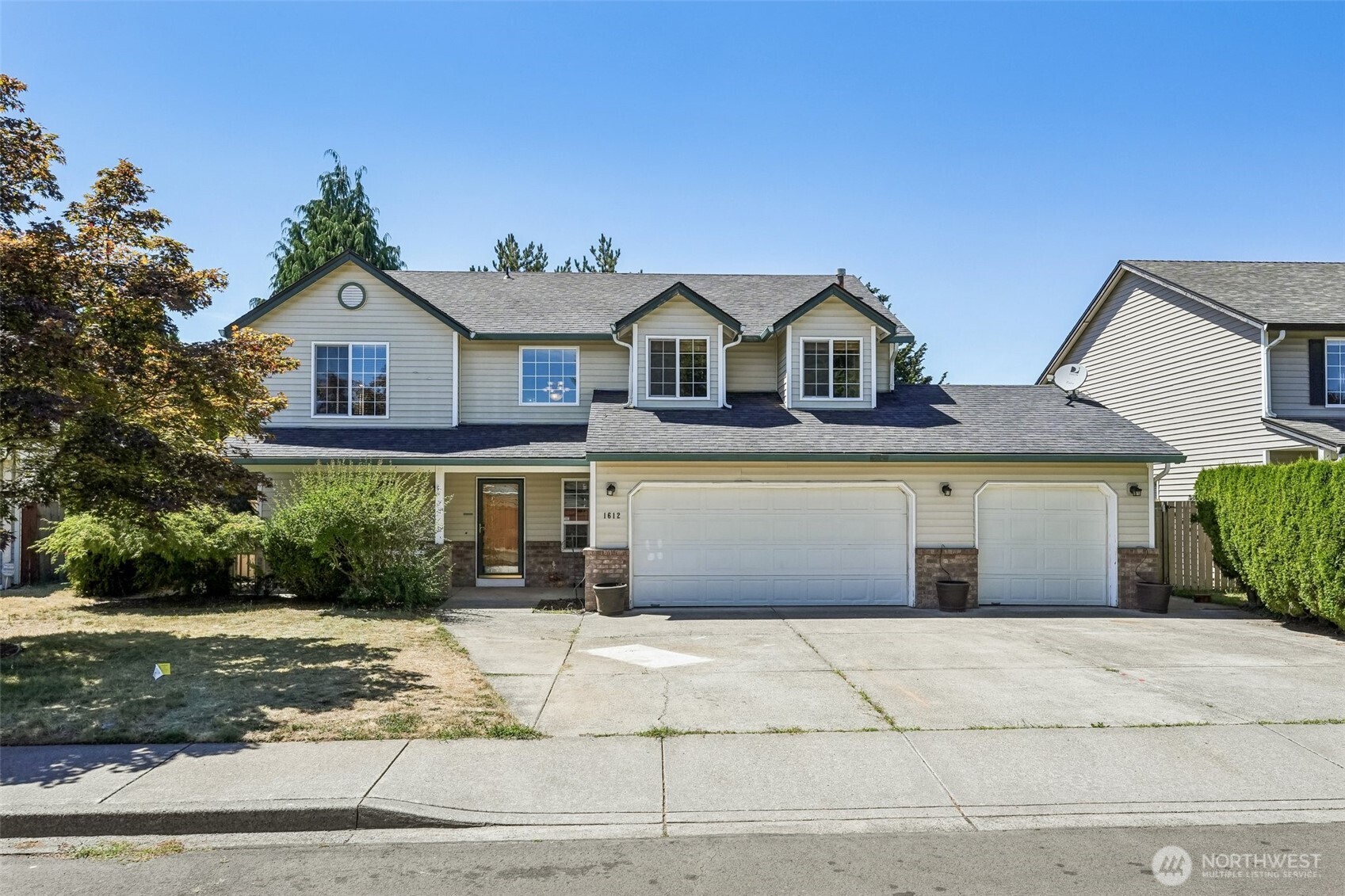 1612 Se 187th Place Property Photo 1