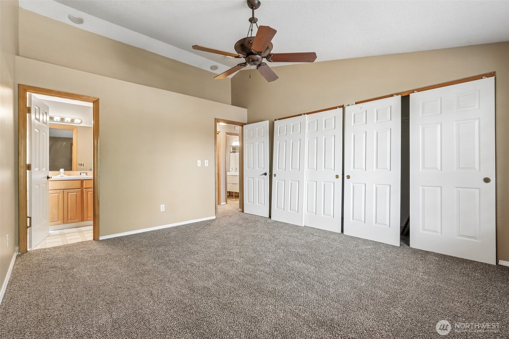 1612 Se 187th Place Property Photo 21