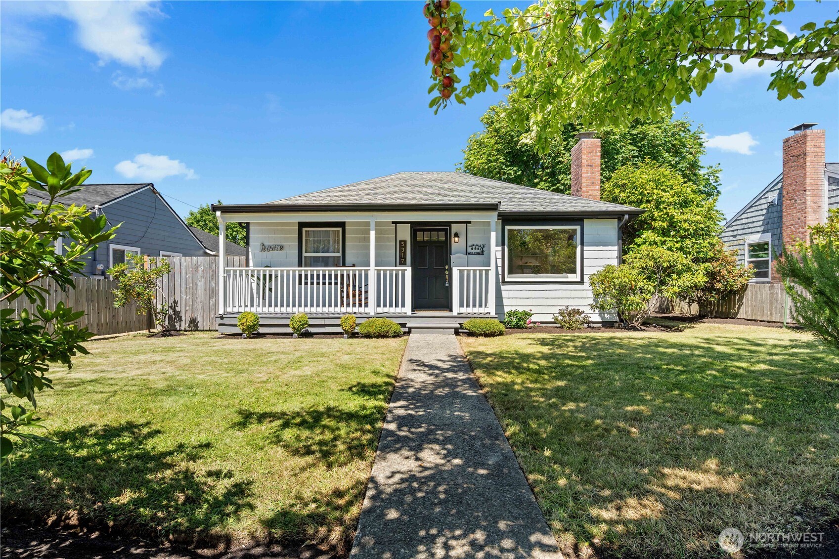 5317 N 45th Street Property Photo 1