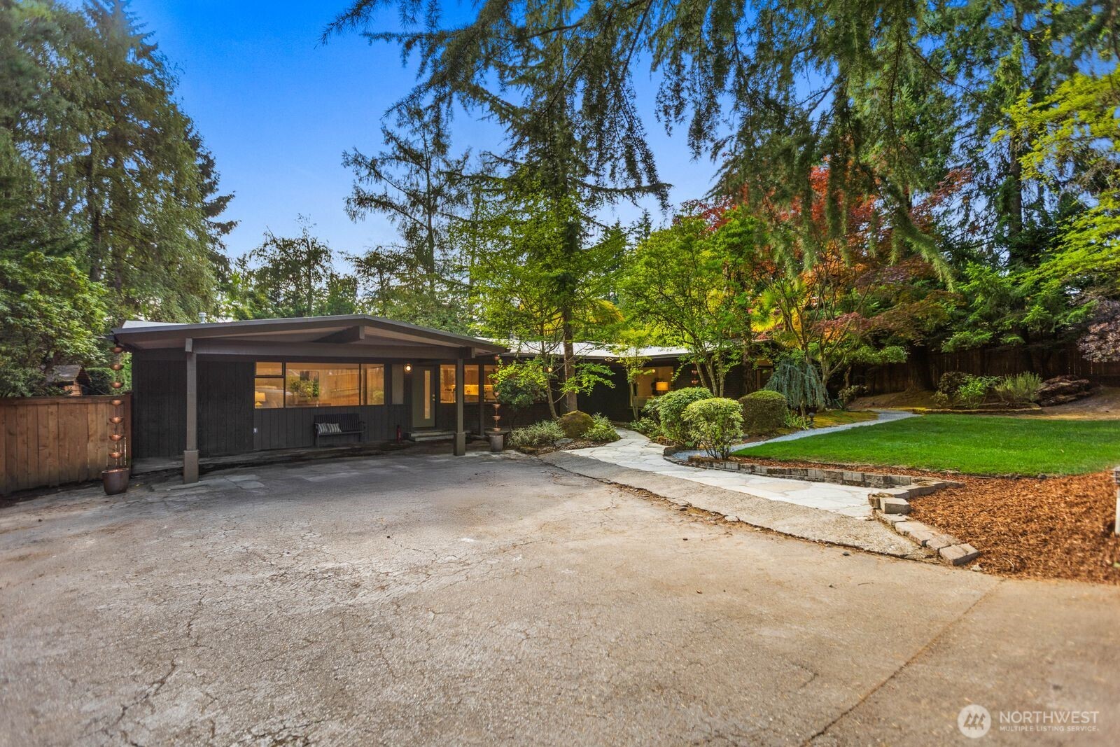 4215 Island Crest Way Property Photo 1