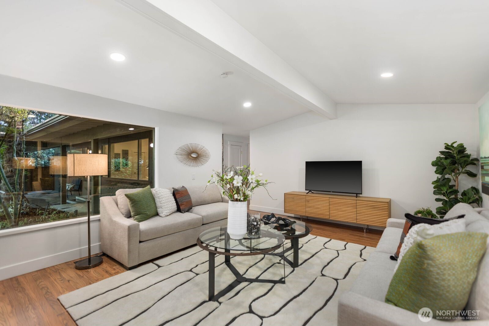 4215 Island Crest Way Property Photo 17