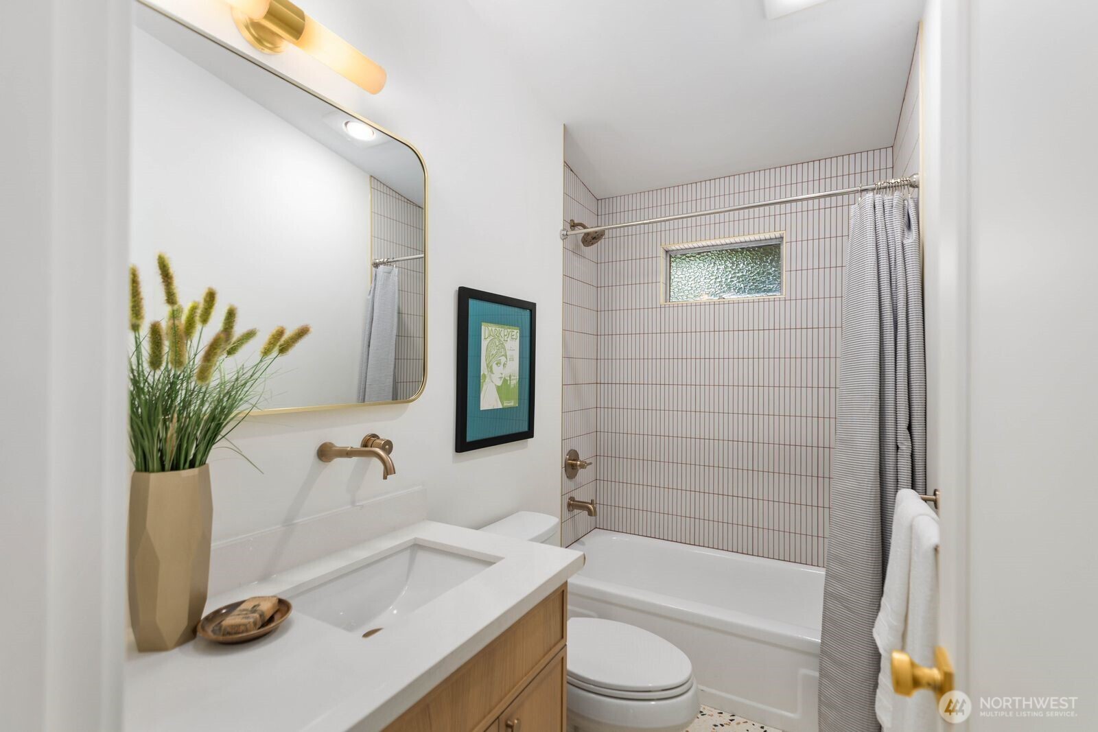 4215 Island Crest Way Property Photo 25