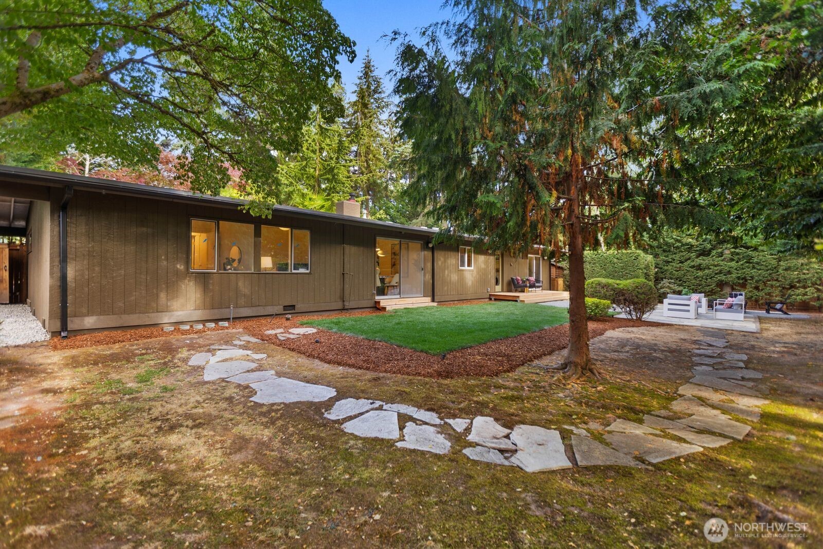 4215 Island Crest Way Property Photo 39