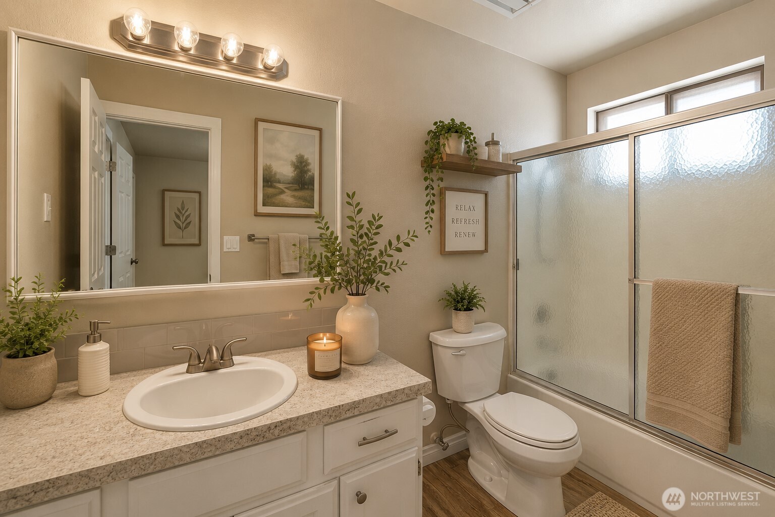 4708 Alameda Avenue Property Photo 21