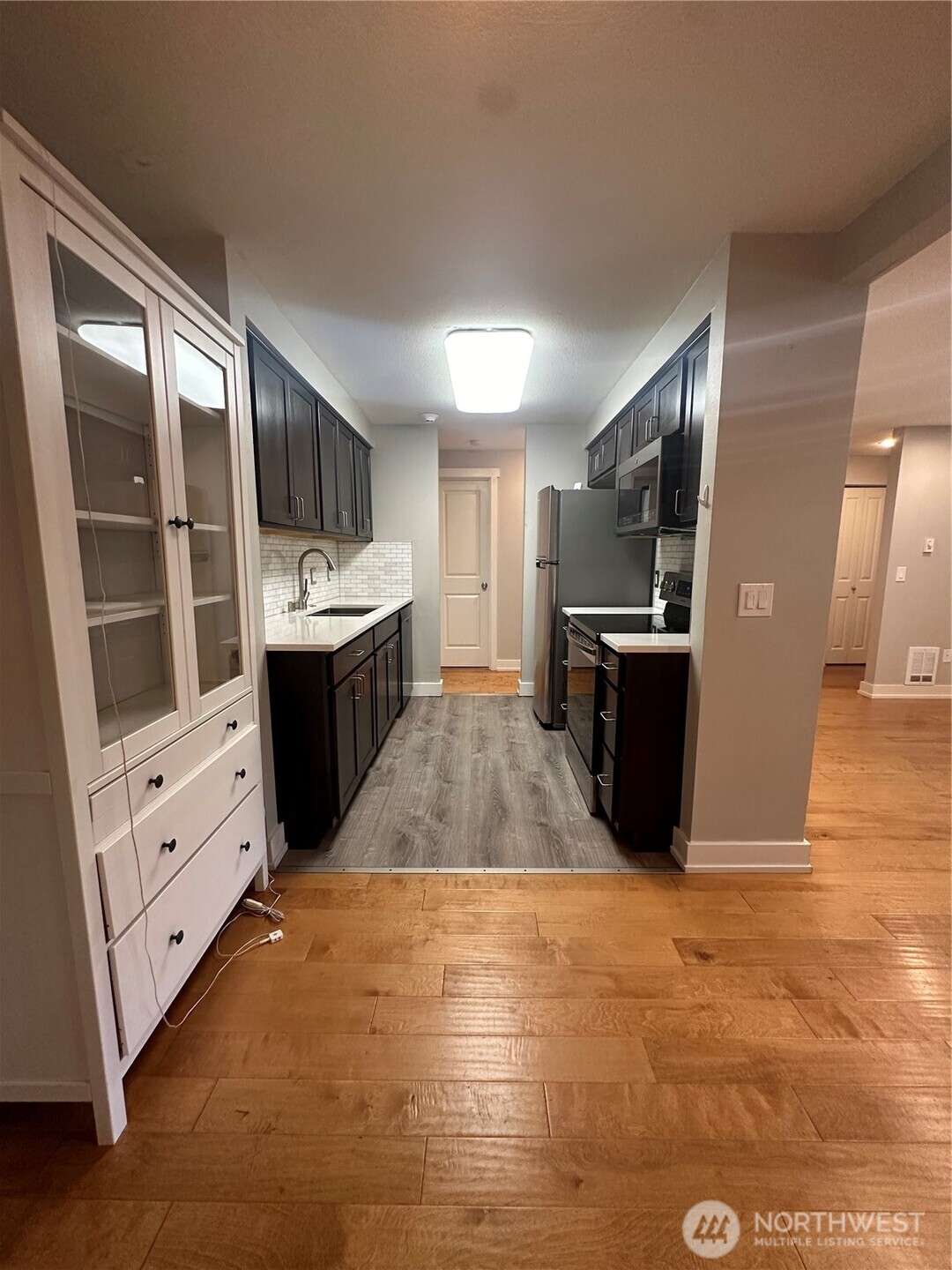 2562674 Property Photo 10