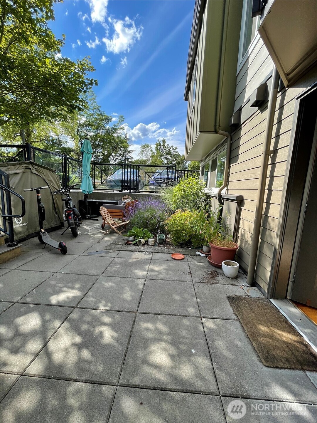 2562674 Property Photo 29
