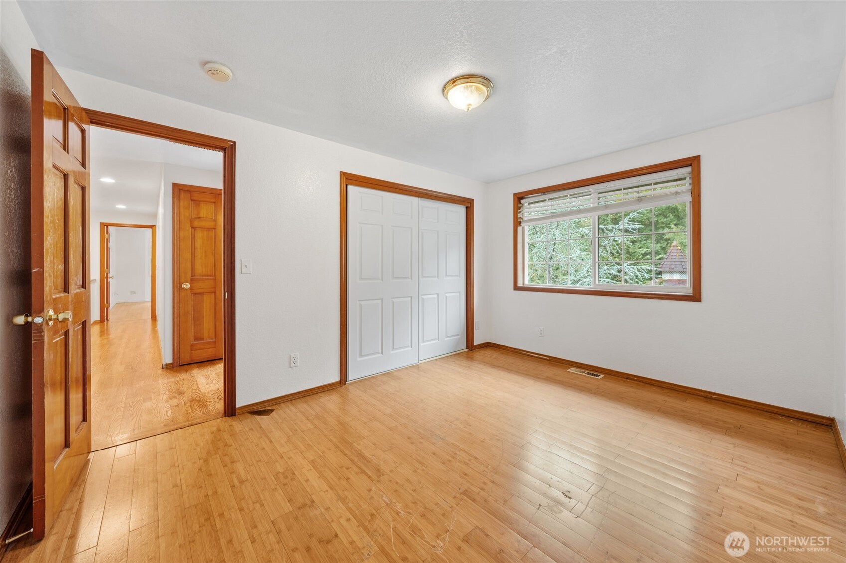 2325 48th Avenue Property Photo 20