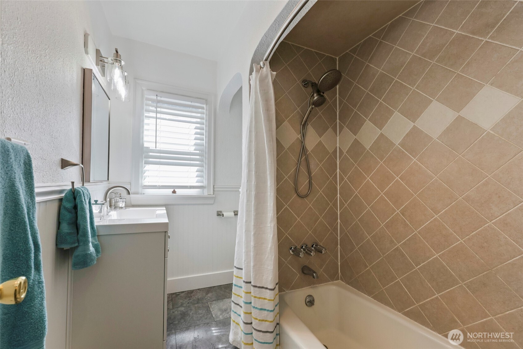 5811 S Sheridan Avenue Property Photo 18