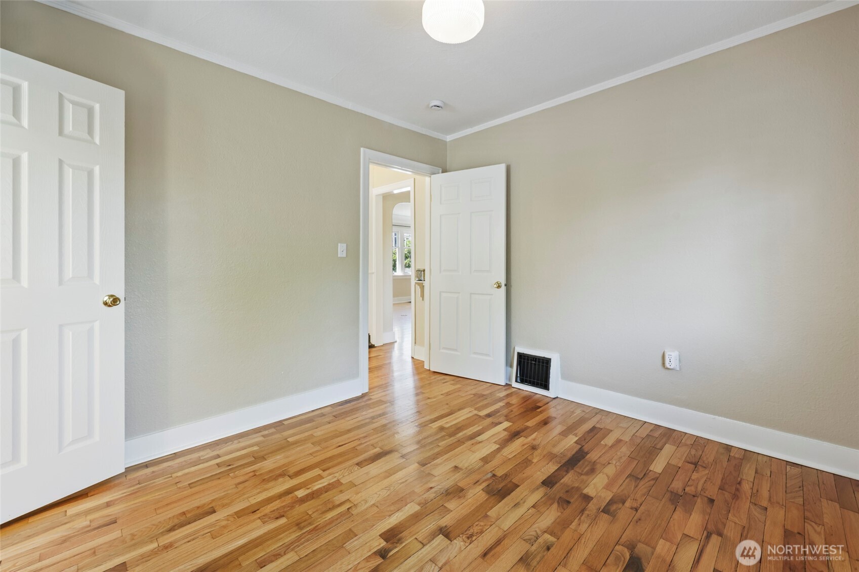 5811 S Sheridan Avenue Property Photo 21