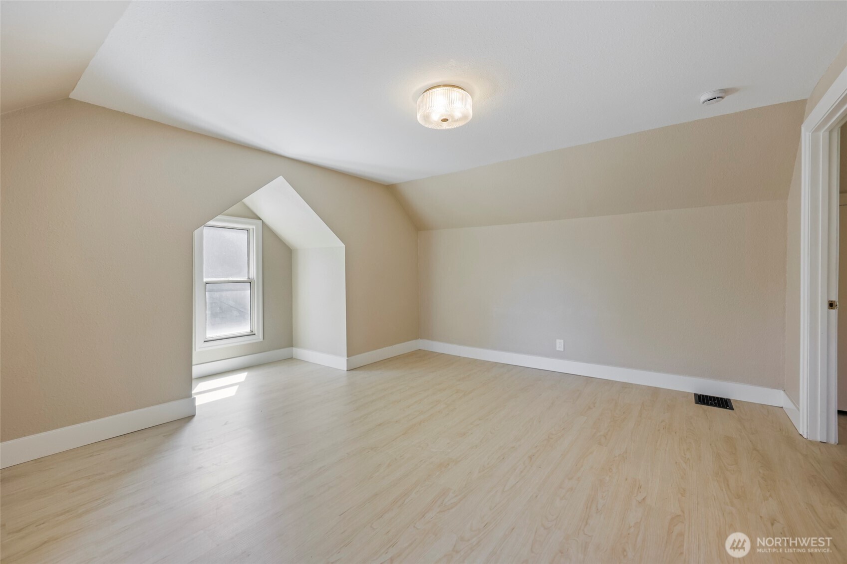 5811 S Sheridan Avenue Property Photo 23