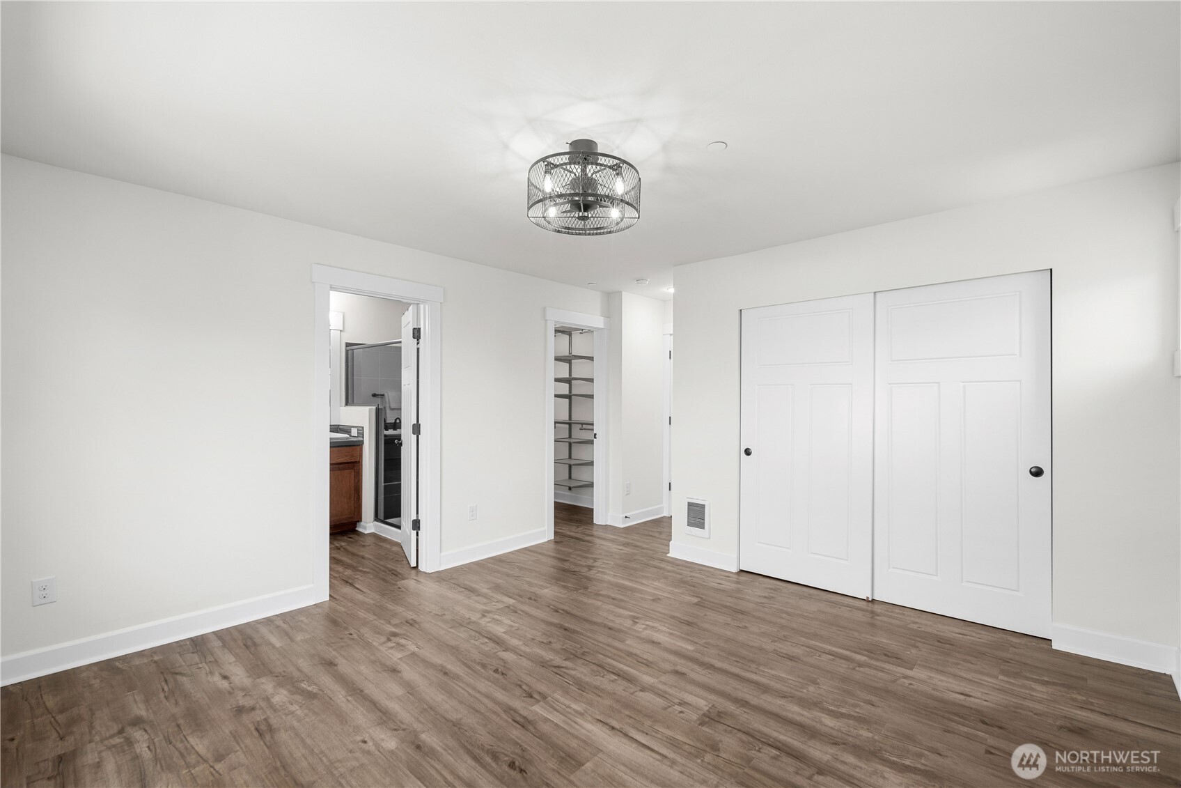 1382 Chelssea Walk Property Photo 28