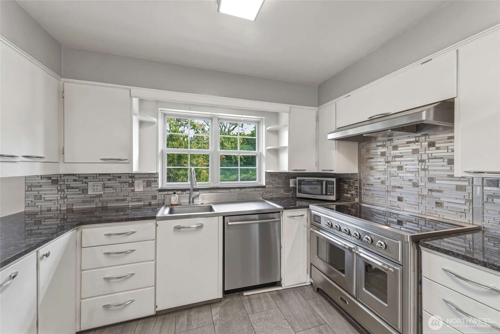 505 S 6th Street Property Photo 16