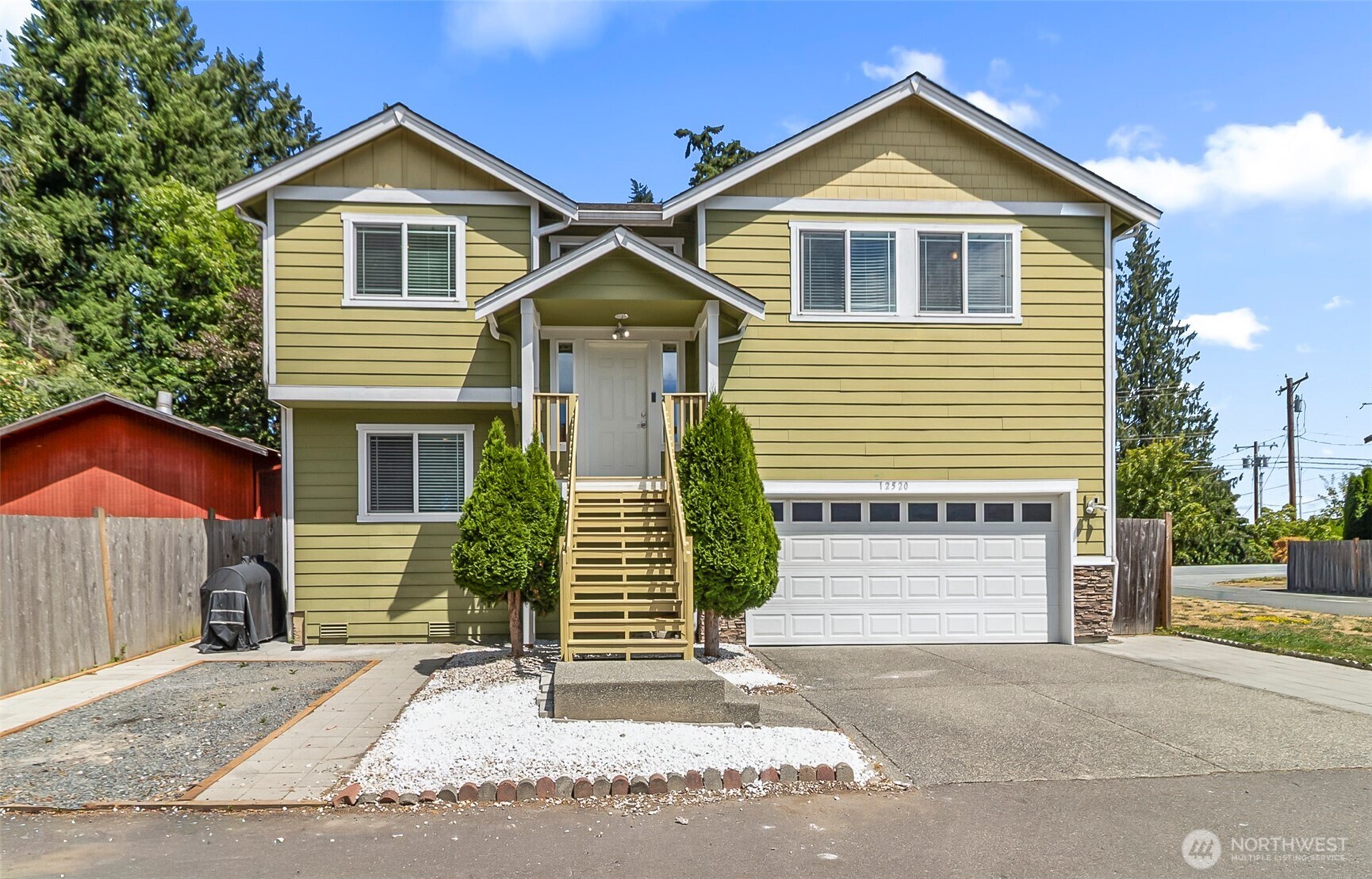 12520 24th Place Property Photo 1
