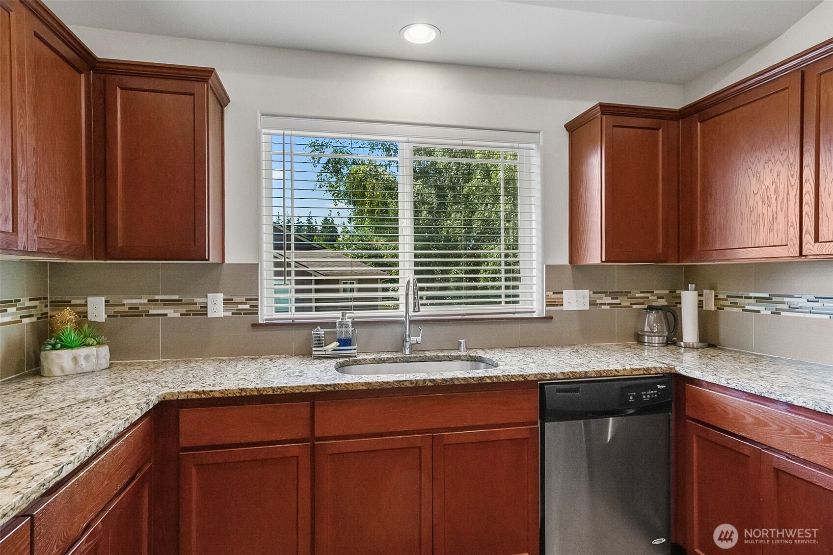 12520 24th Place Property Photo 12