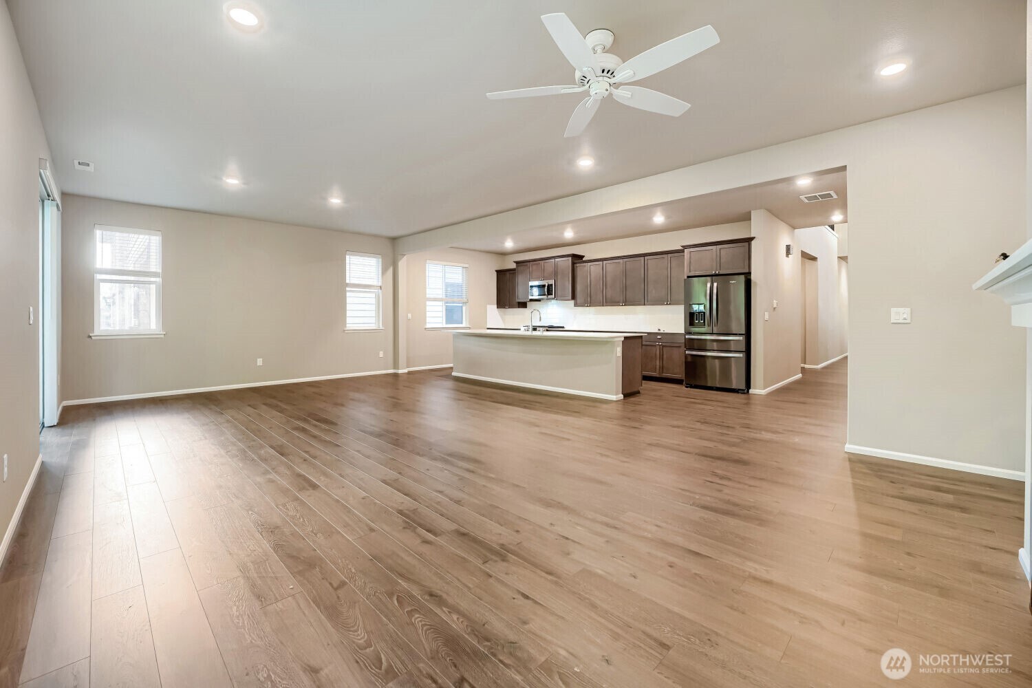 23511 Tahoma Place Property Photo 13