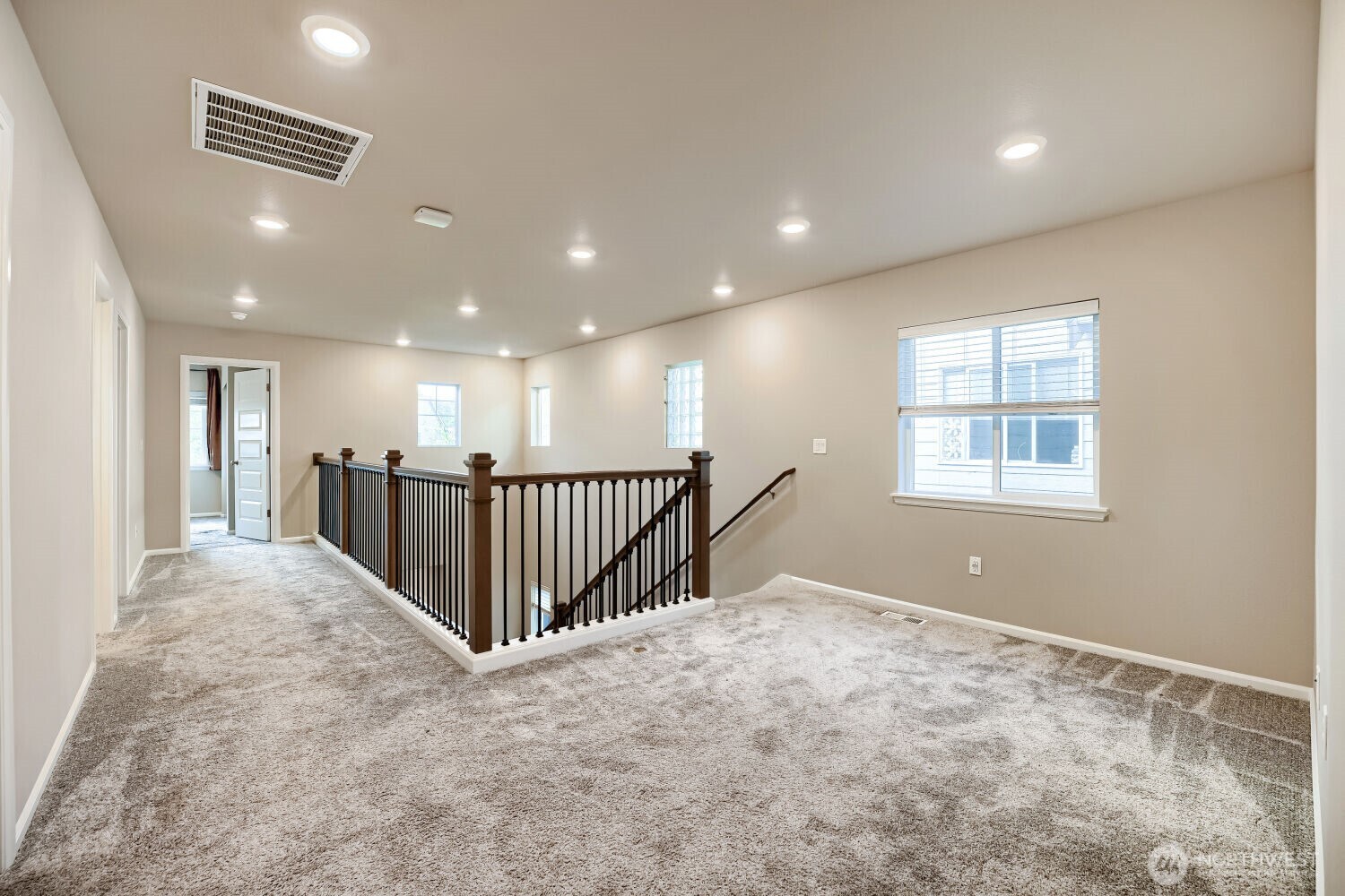 23511 Tahoma Place Property Photo 17