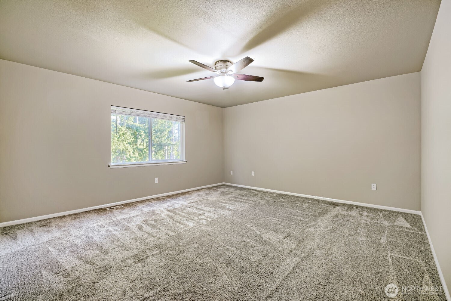 23511 Tahoma Place Property Photo 21