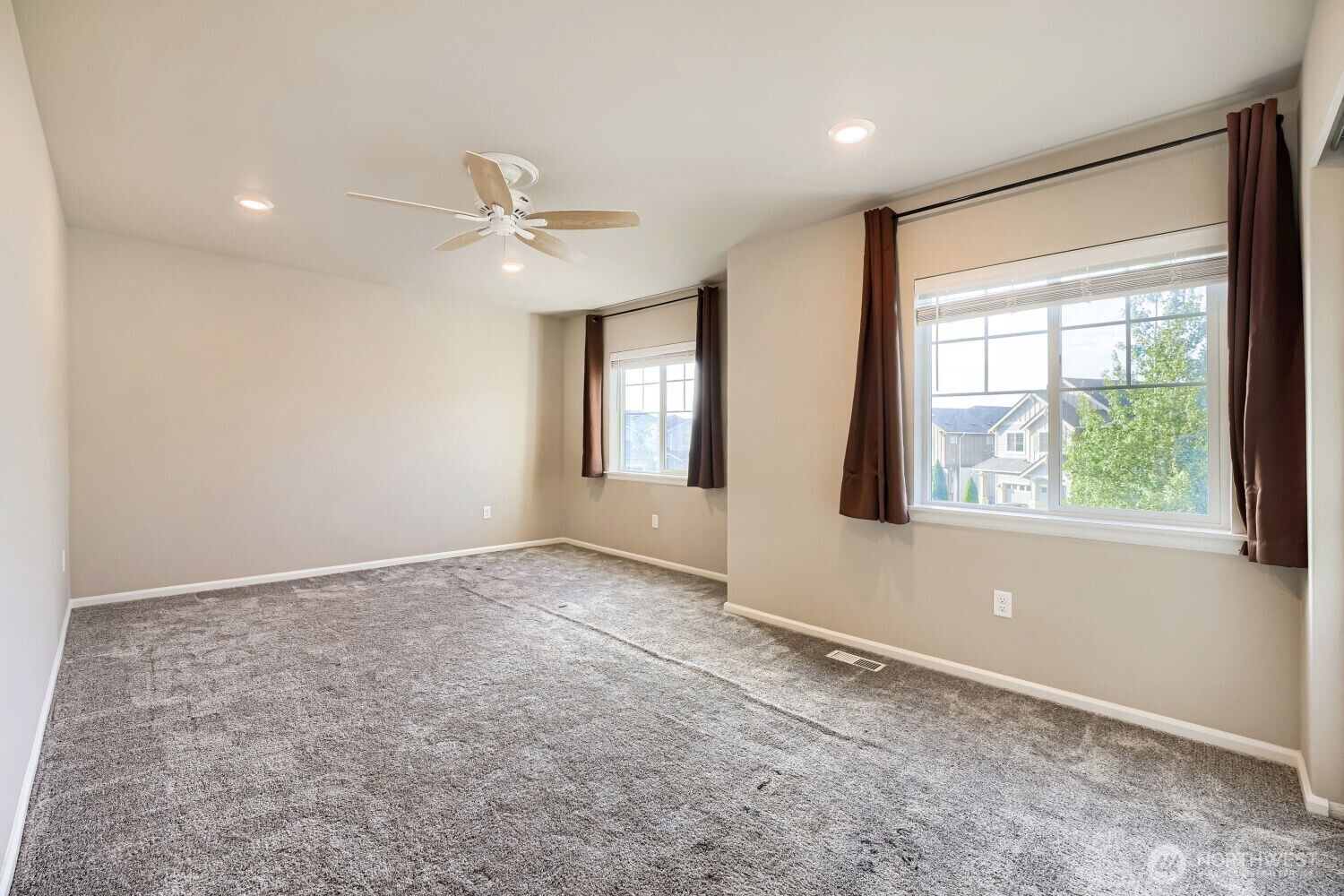 23511 Tahoma Place Property Photo 23