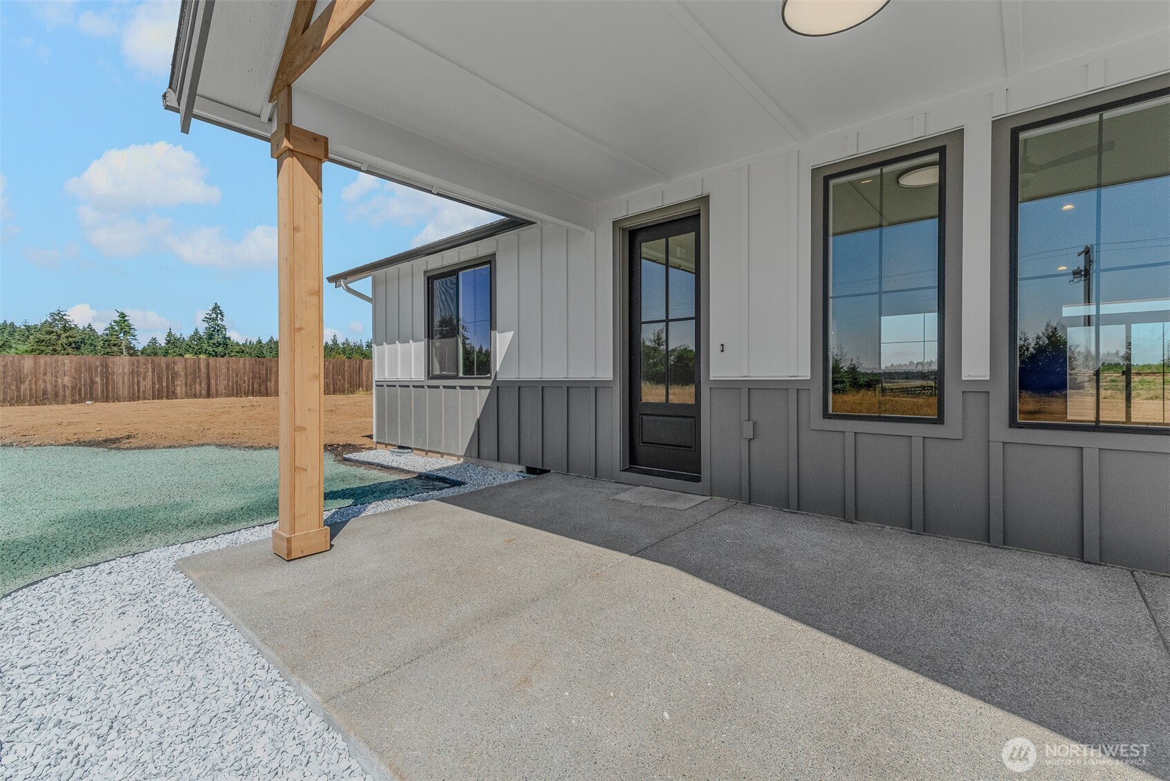 457 Antrim Road Property Photo 3