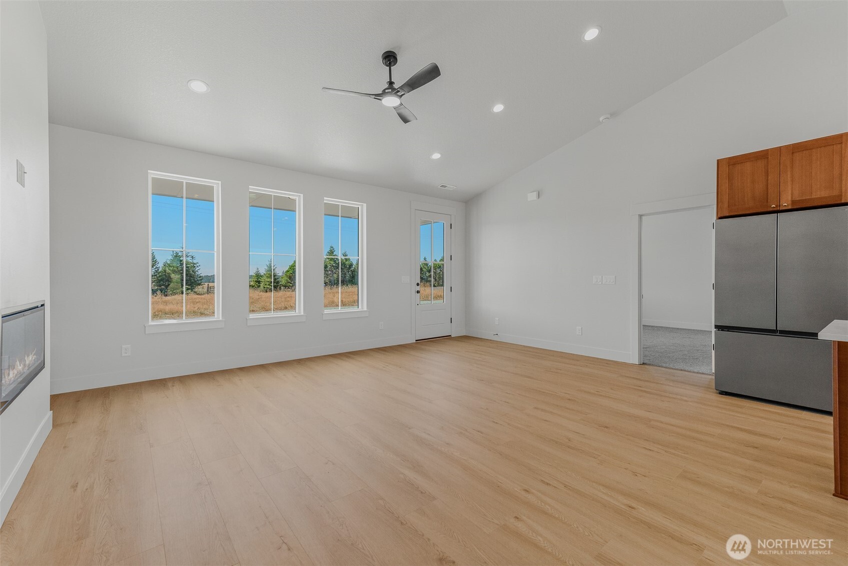 457 Antrim Road Property Photo 6