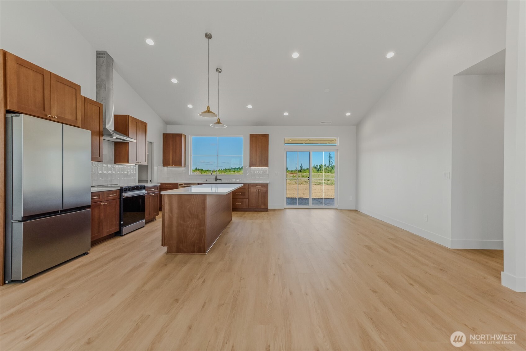 457 Antrim Road Property Photo 7