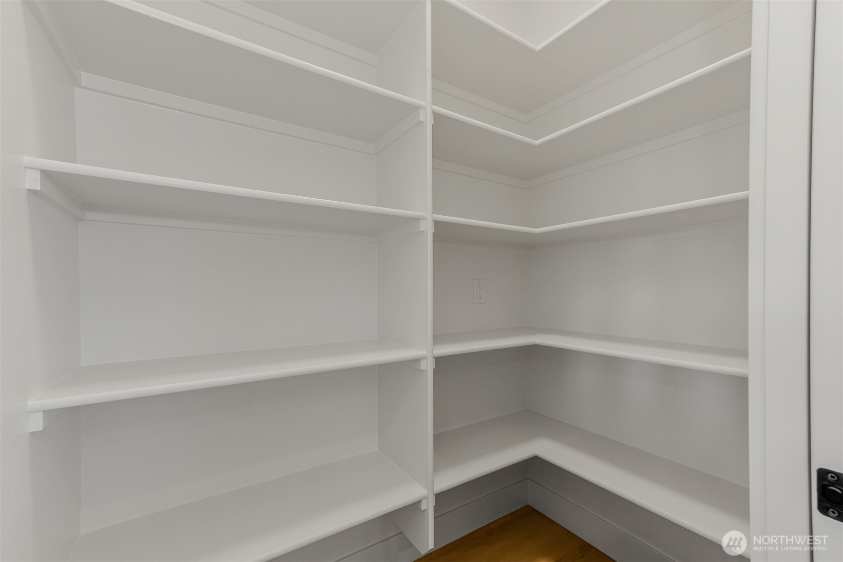 457 Antrim Road Property Photo 11