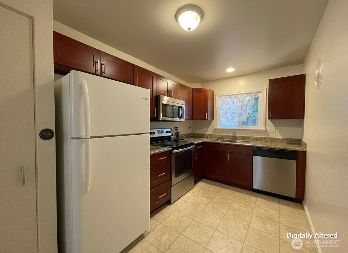 4711 Sand Point Way Property Photo 18