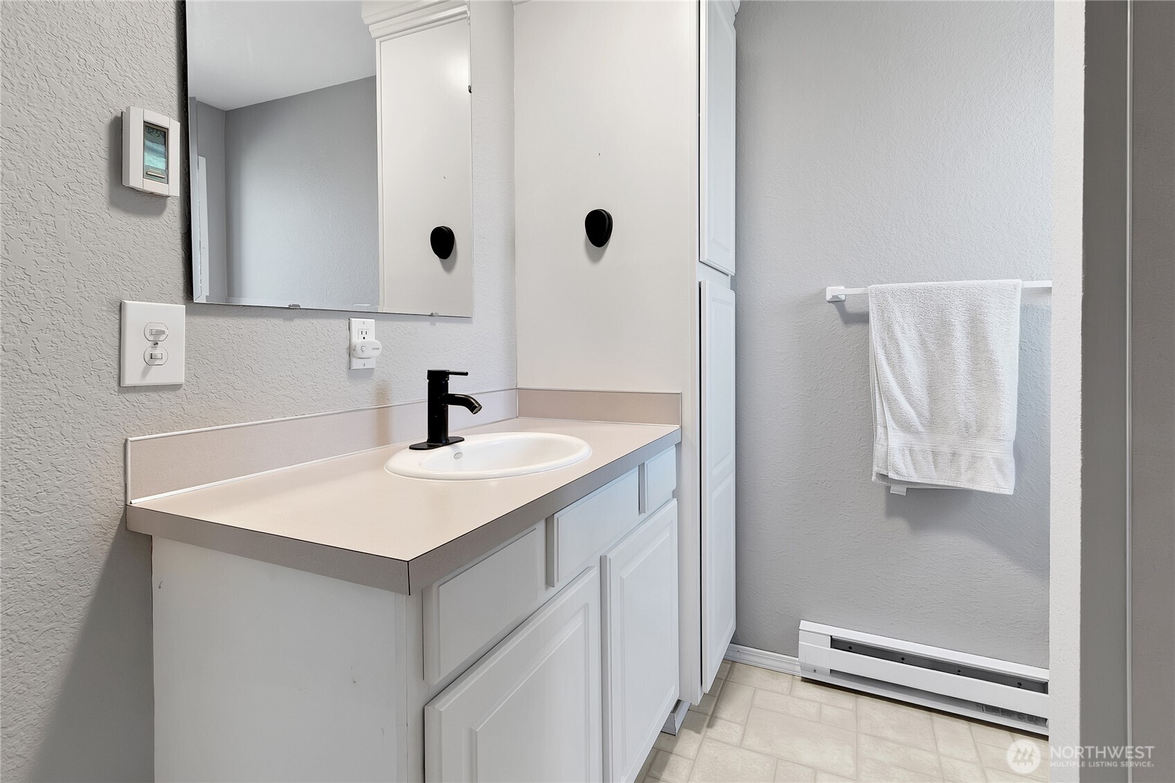 128 Glacier Avenue Property Photo 14
