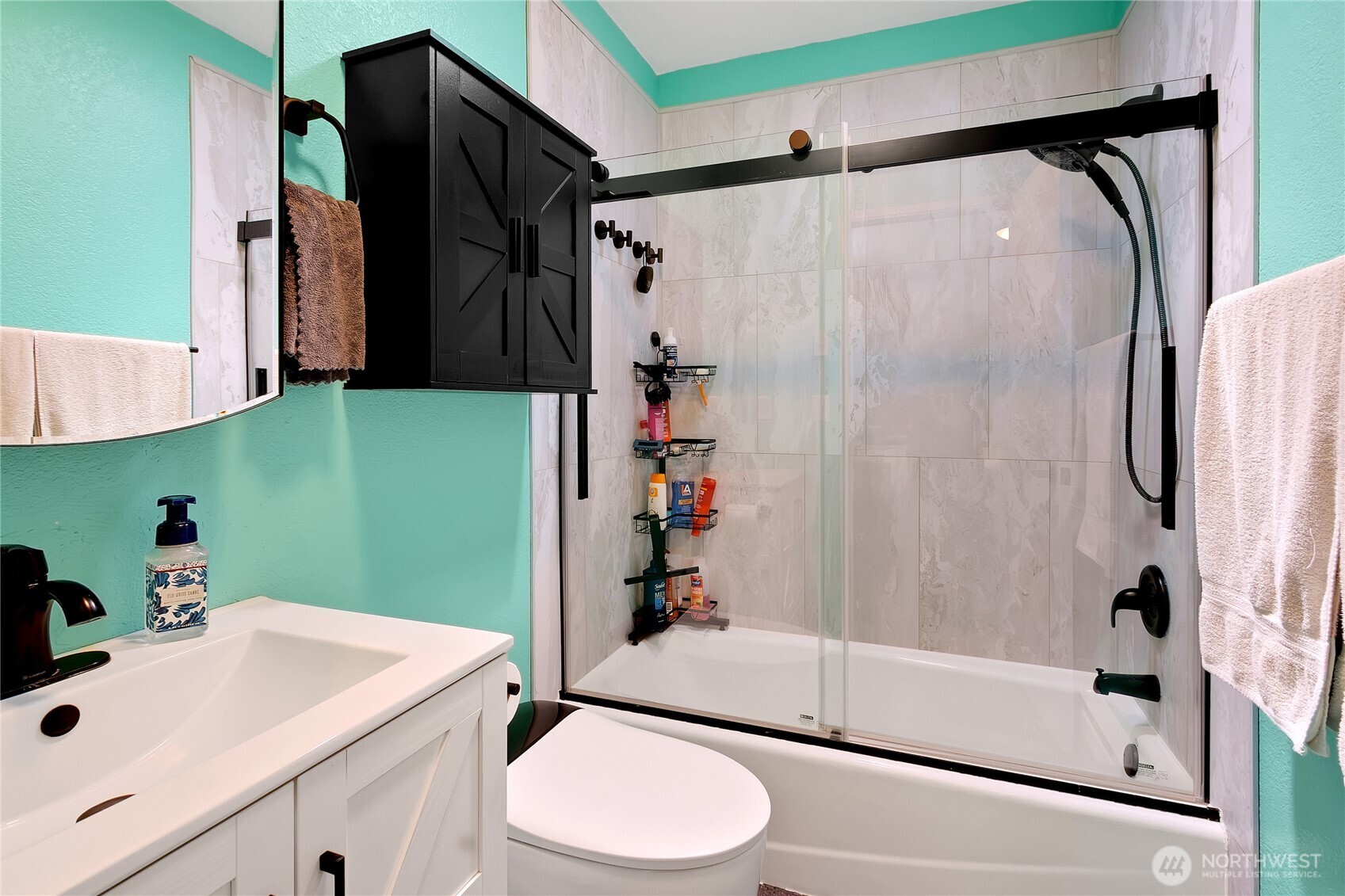 128 Glacier Avenue Property Photo 17