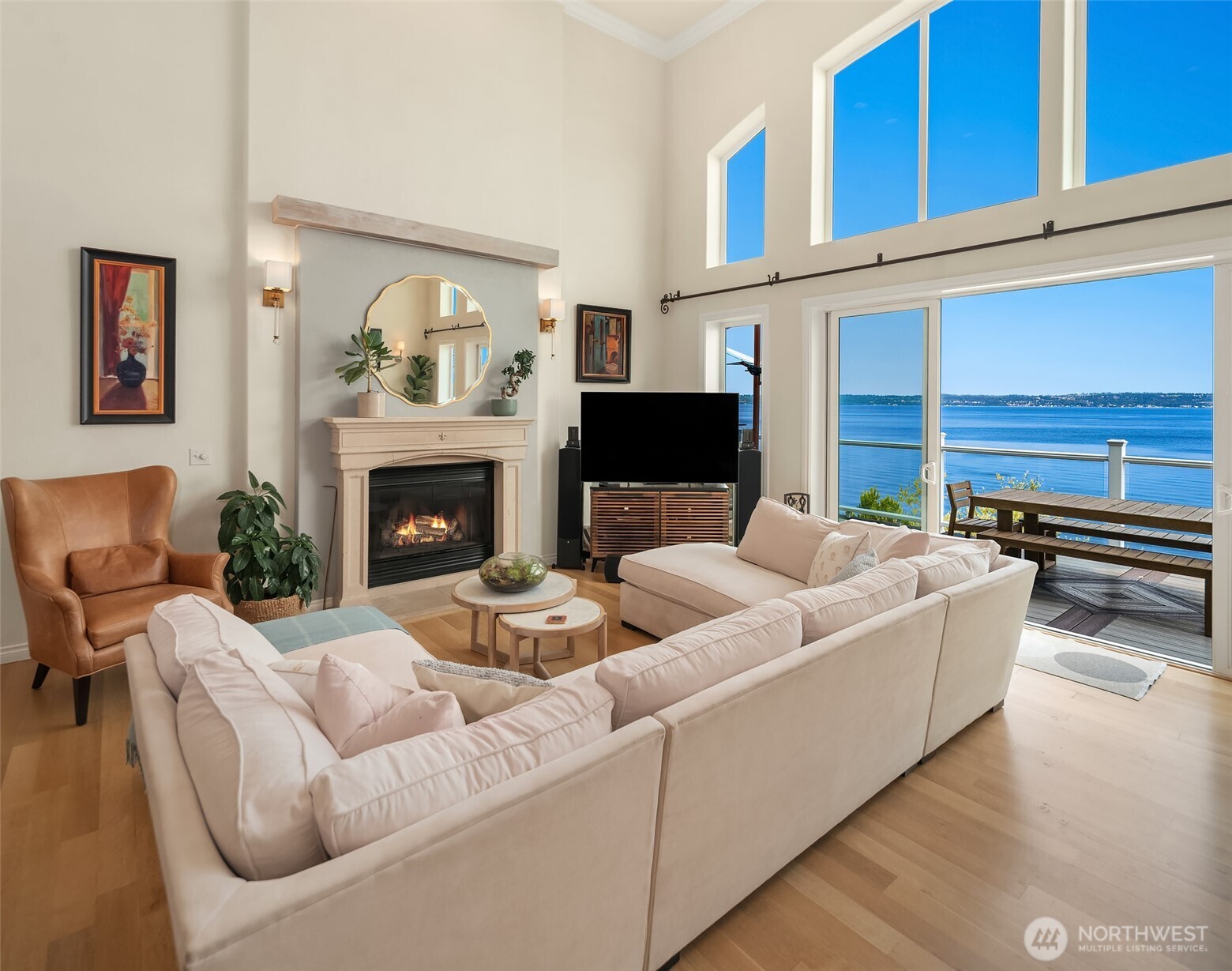 25764 Gold Beach Drive Property Photo 2