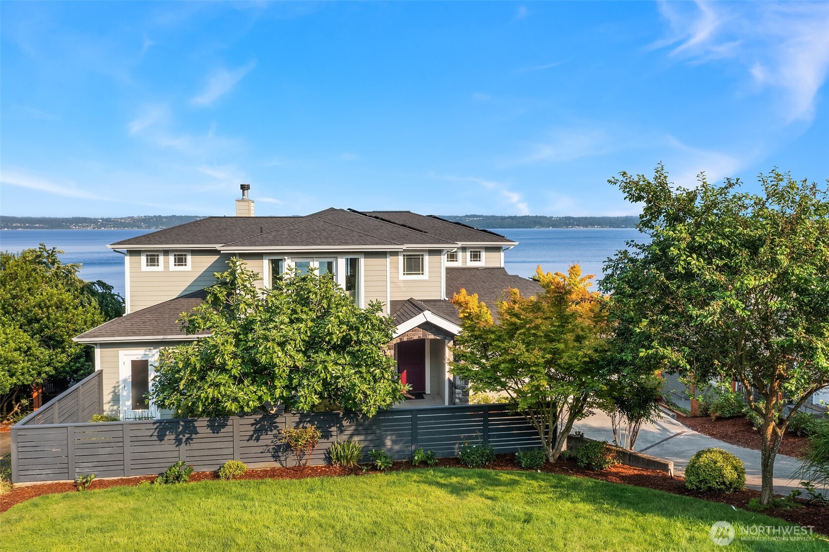 25764 Gold Beach Drive Property Photo 3