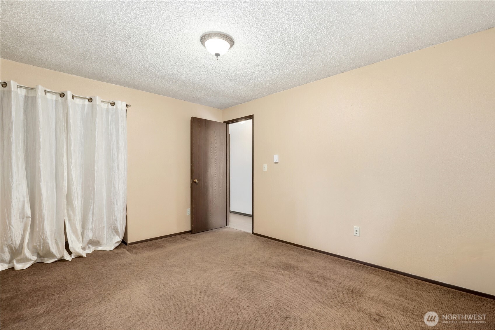 4808 223rd Street Property Photo 18