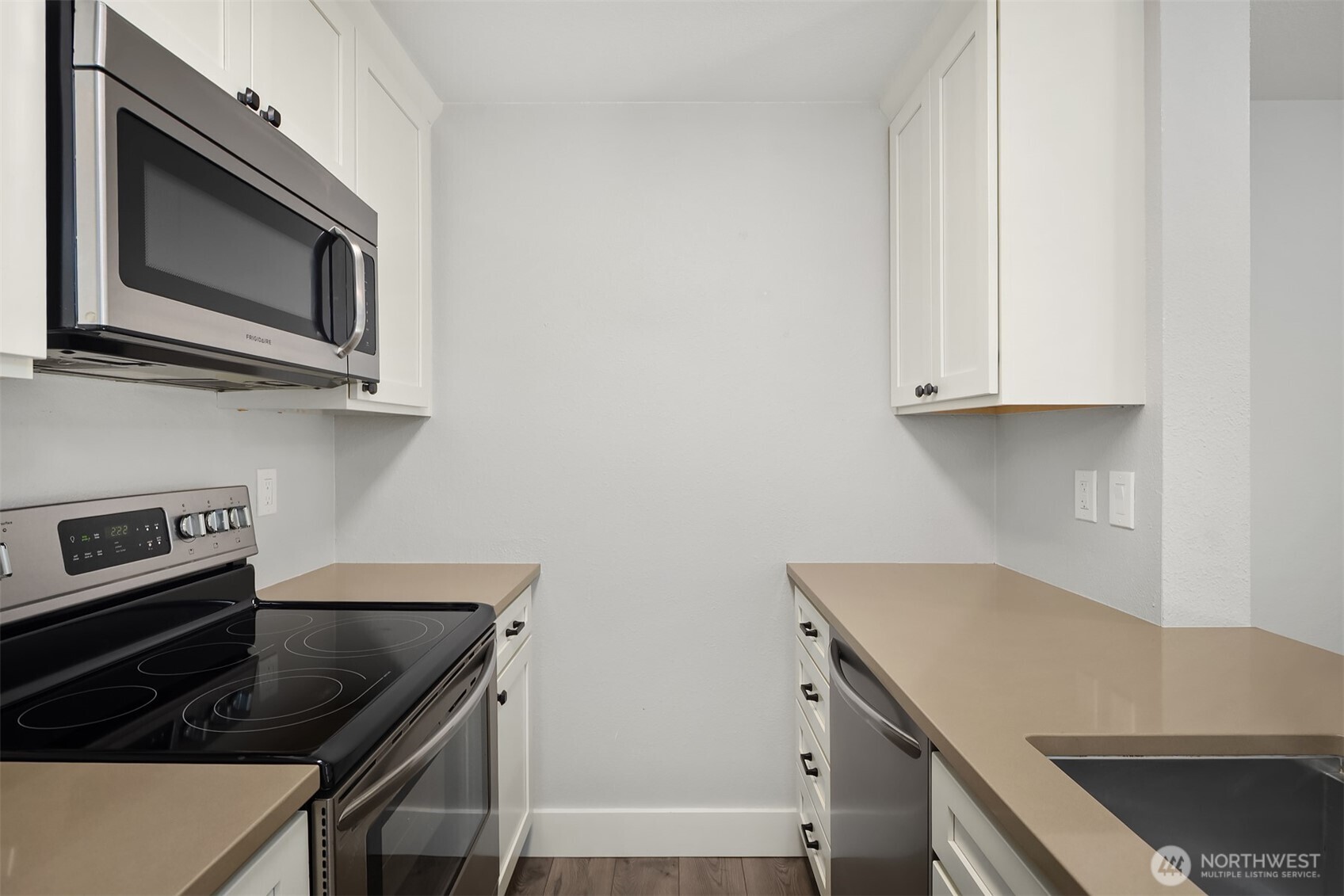 12602 109th Court G103 Property Photo 9