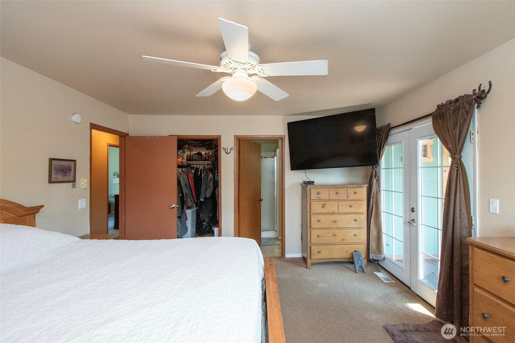 870 Thorton Drive Property Photo 19