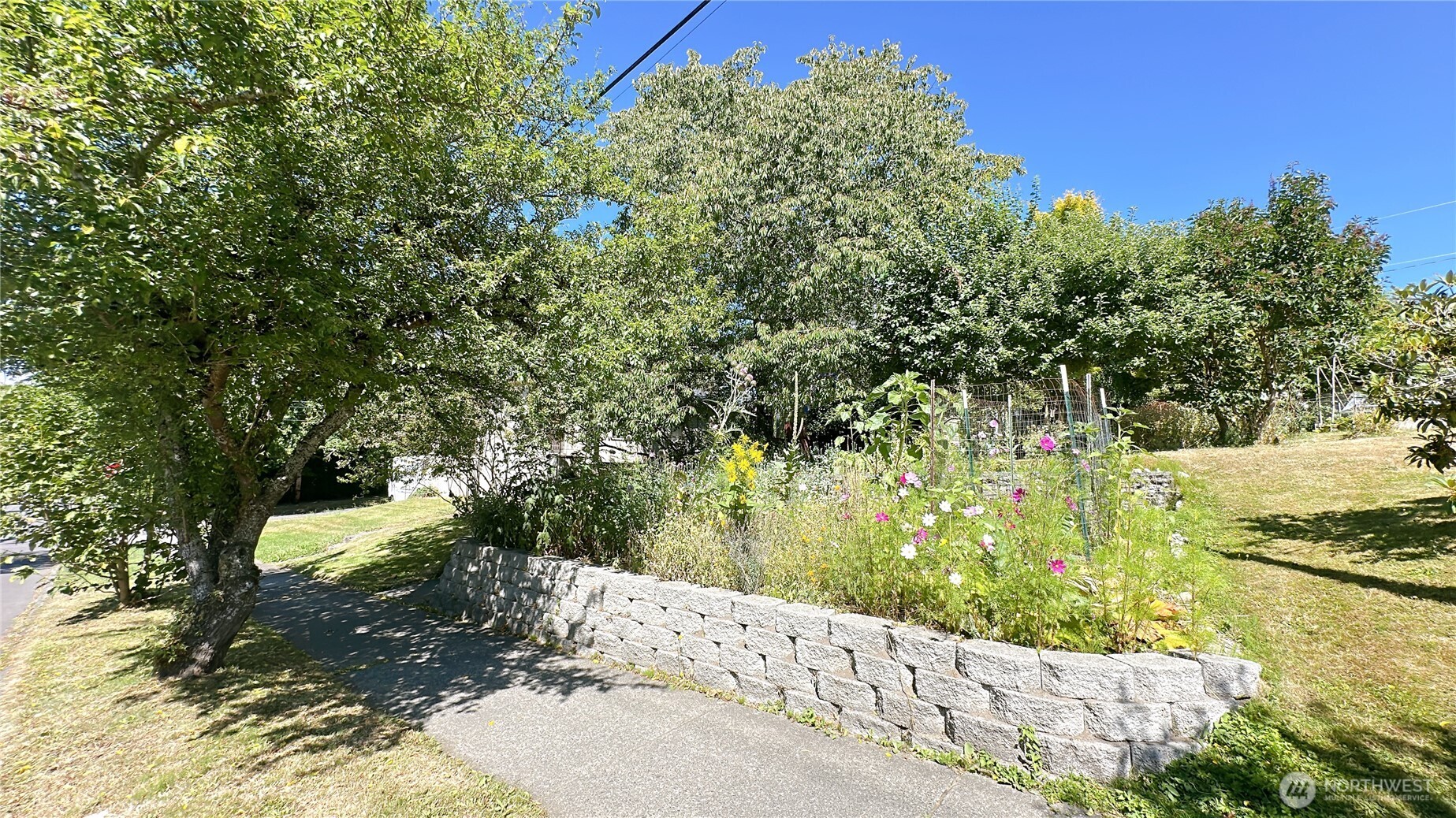 1470 Grant Street Property Photo 33