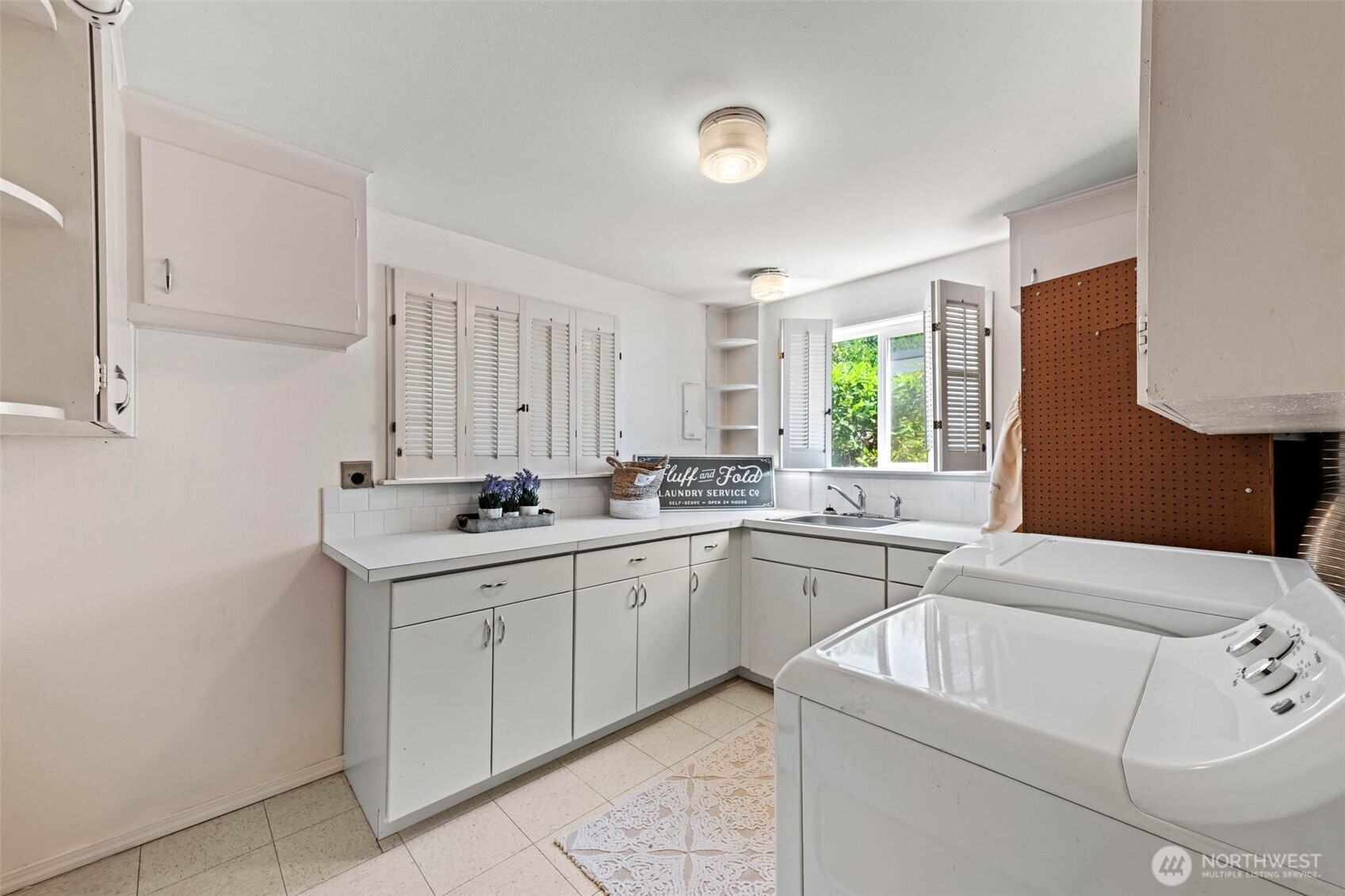 1107 Sequalish Street Property Photo 19