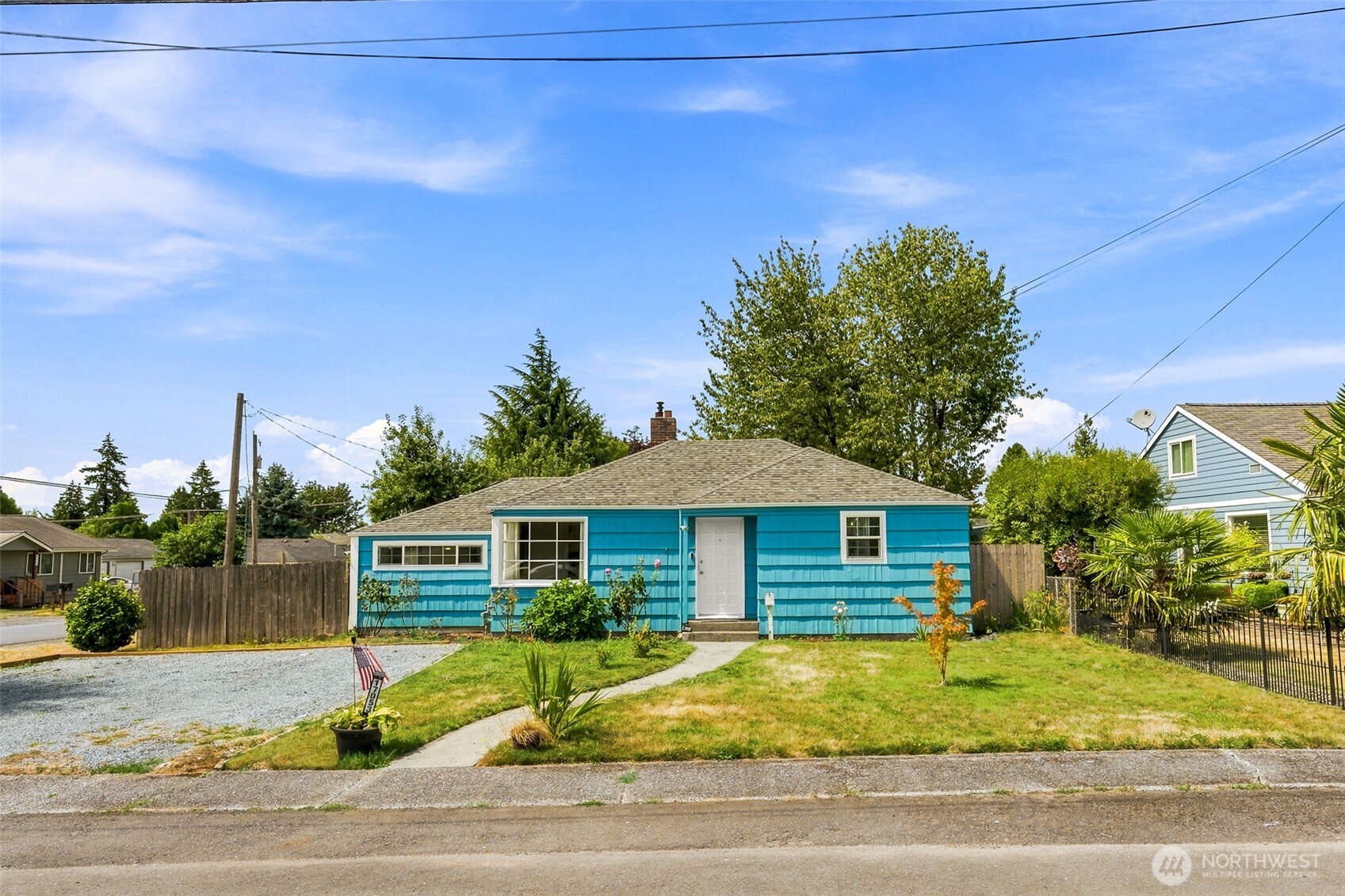 17053 35th Avenue Property Photo 1
