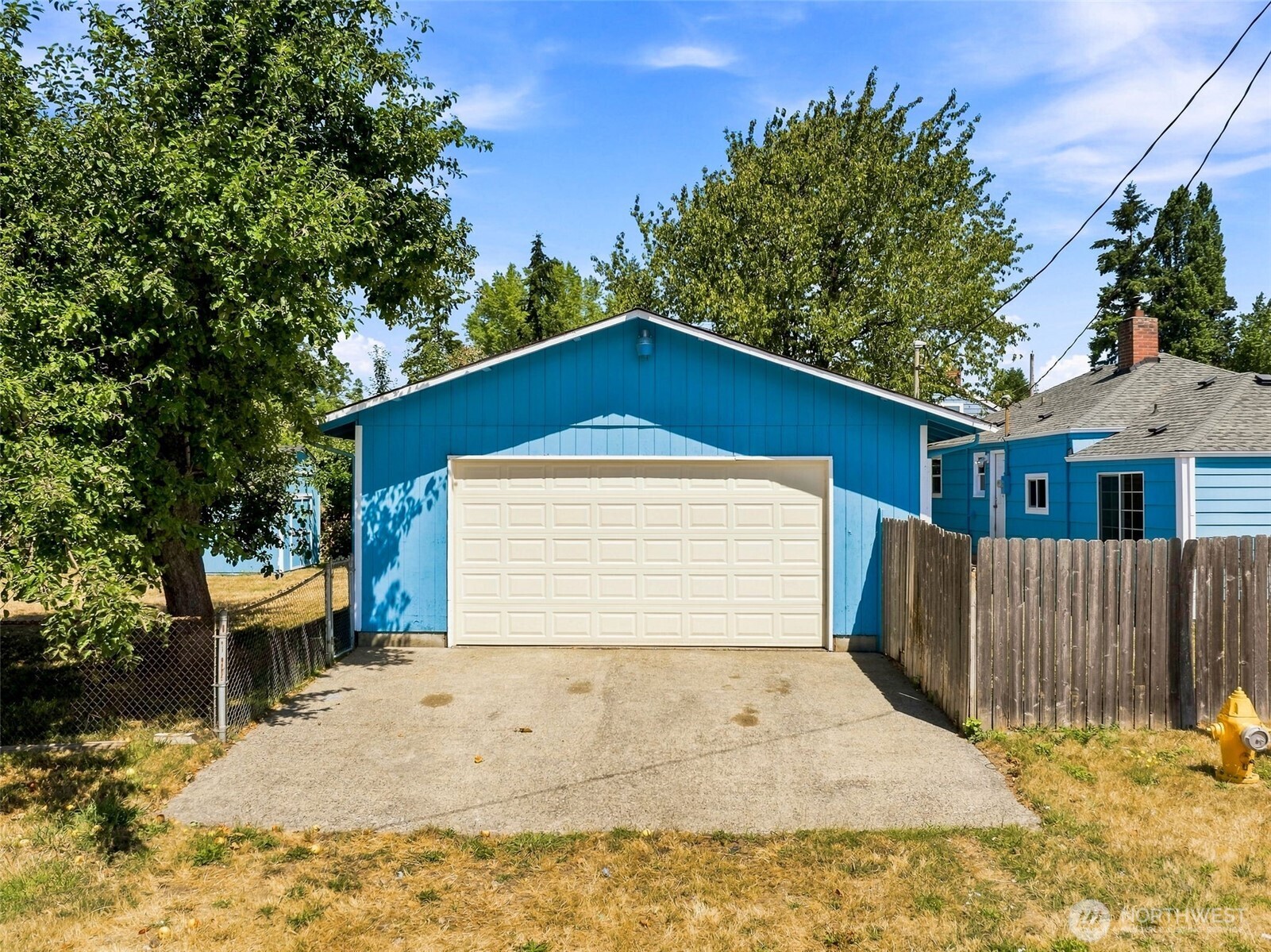 17053 35th Avenue Property Photo 2