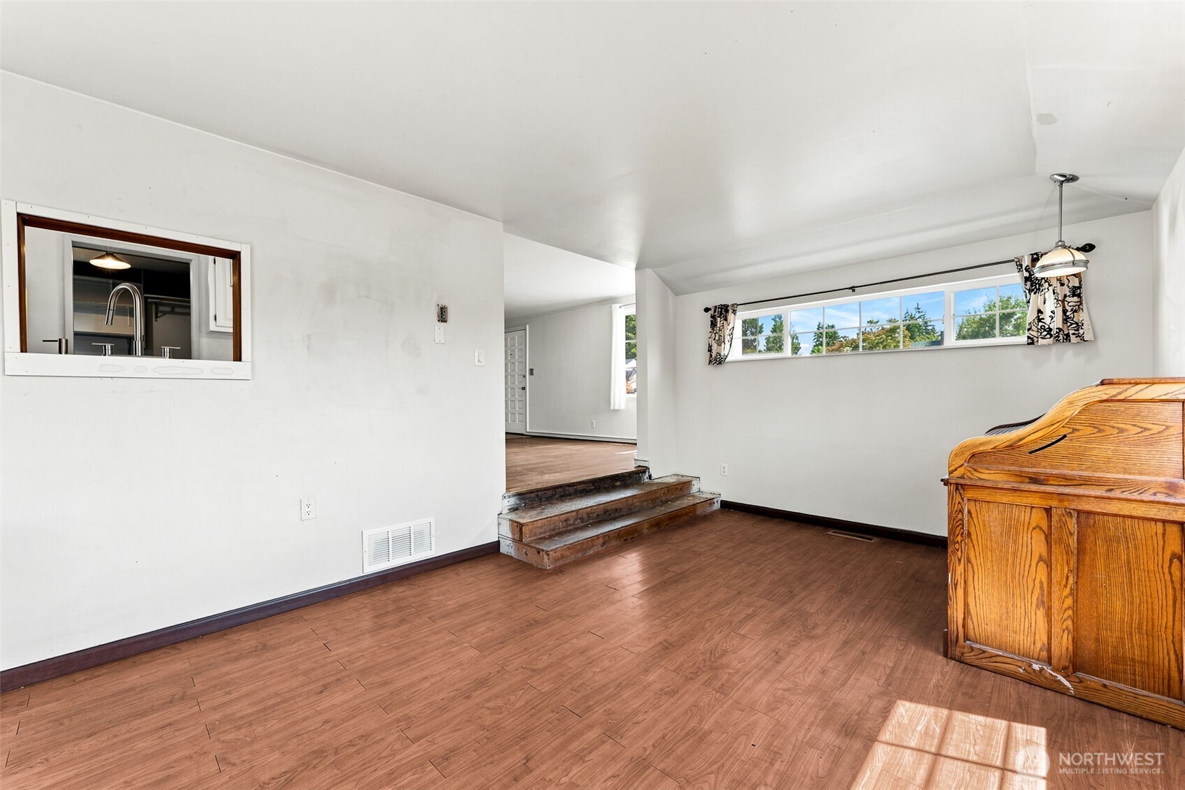 17053 35th Avenue Property Photo 12