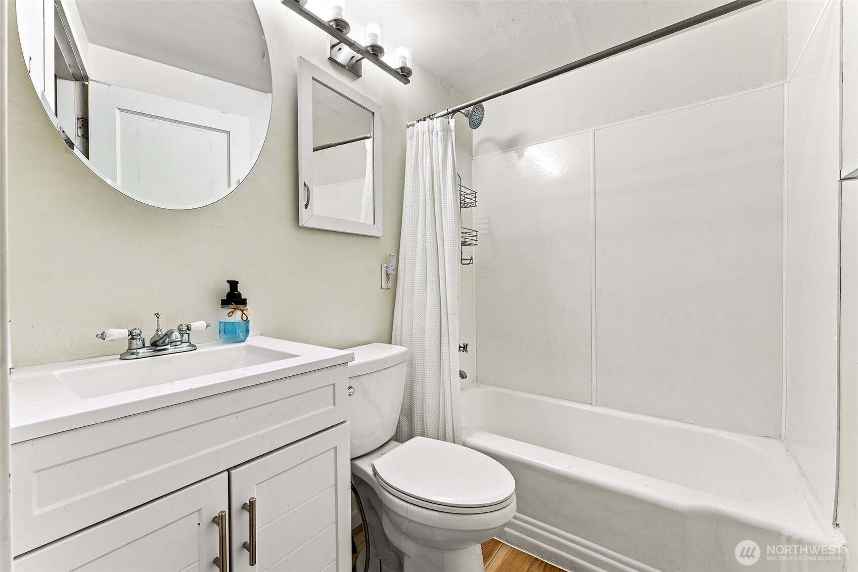 17053 35th Avenue Property Photo 13