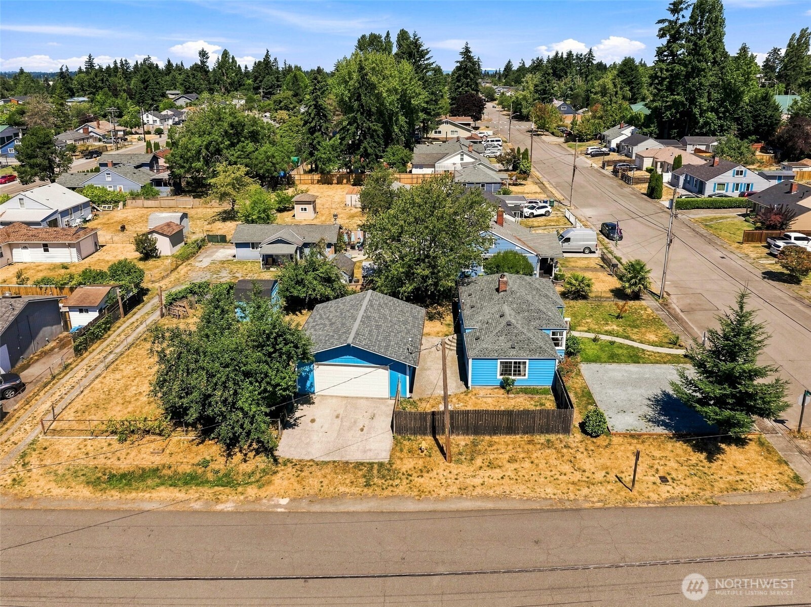 17053 35th Avenue Property Photo 18
